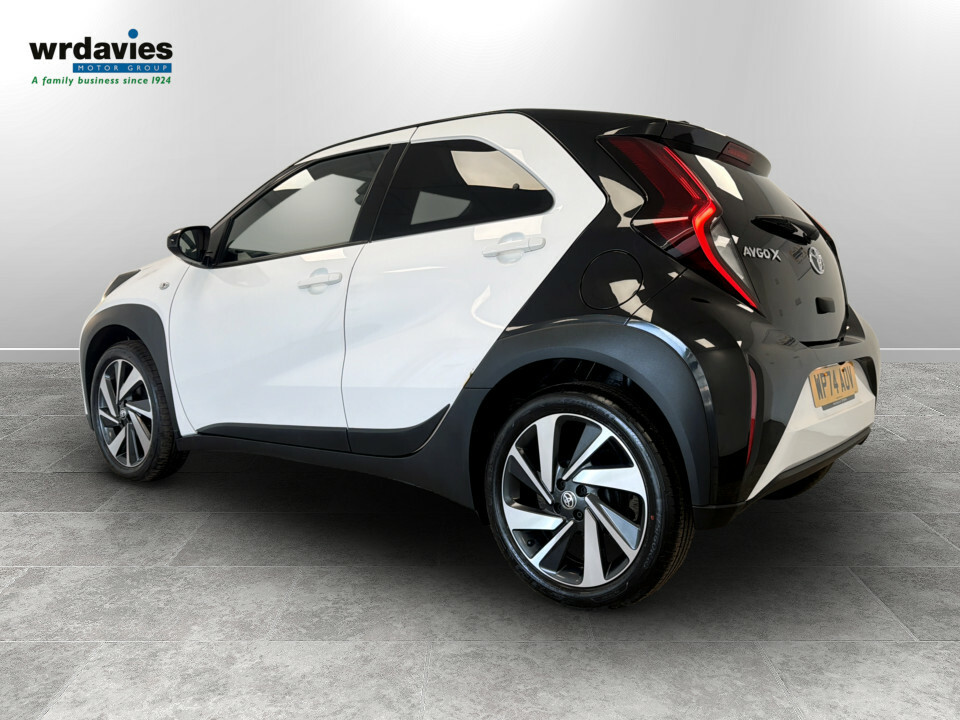Toyota Aygo X 1.0 Vvt-i Edge White #5