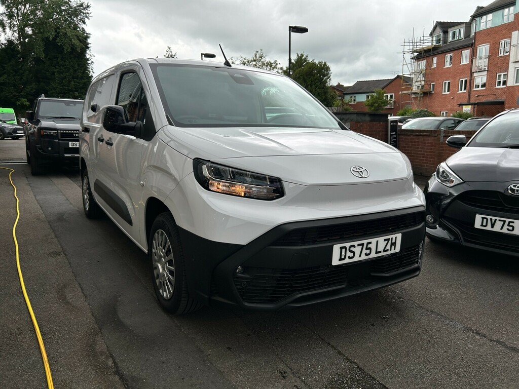 Toyota Proace City 1.5D 100 Icon Van White