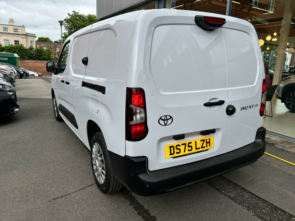 Toyota Proace City 1.5D 100 Icon Van White #4