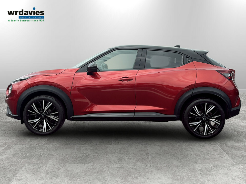Nissan Juke 1.0 Dig-t 114 Tekna DY72CZE Red #4