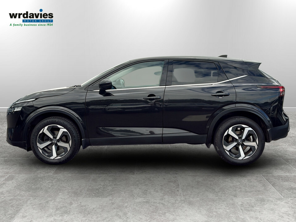 Nissan Qashqai 1.3 Dig-t Mh 158 N-connecta Xtronic WK72MLE Black #4