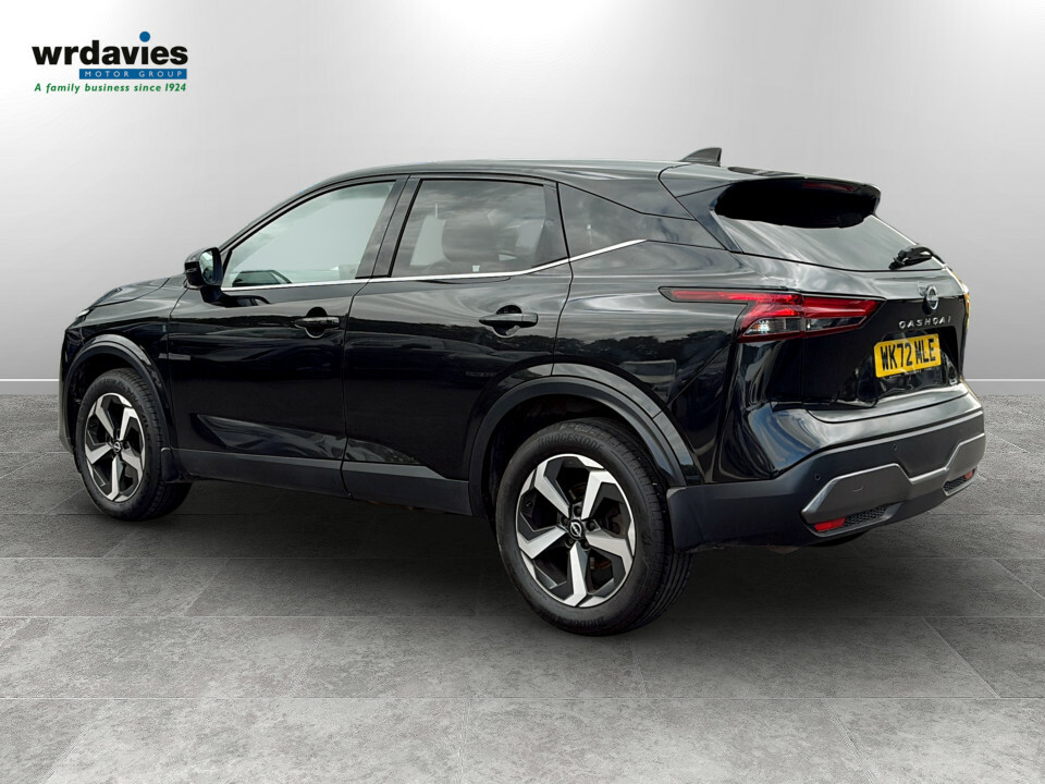 Nissan Qashqai 1.3 Dig-t Mh 158 N-connecta Xtronic WK72MLE Black #5