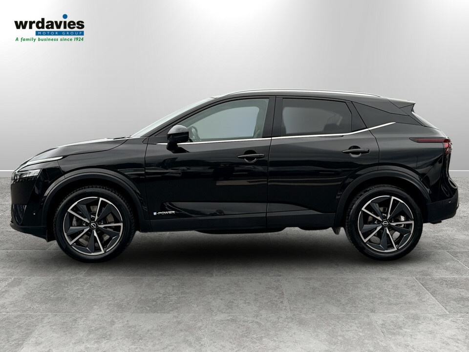 Nissan Qashqai 1.5 E-power Tekna VU23NKD Black #4