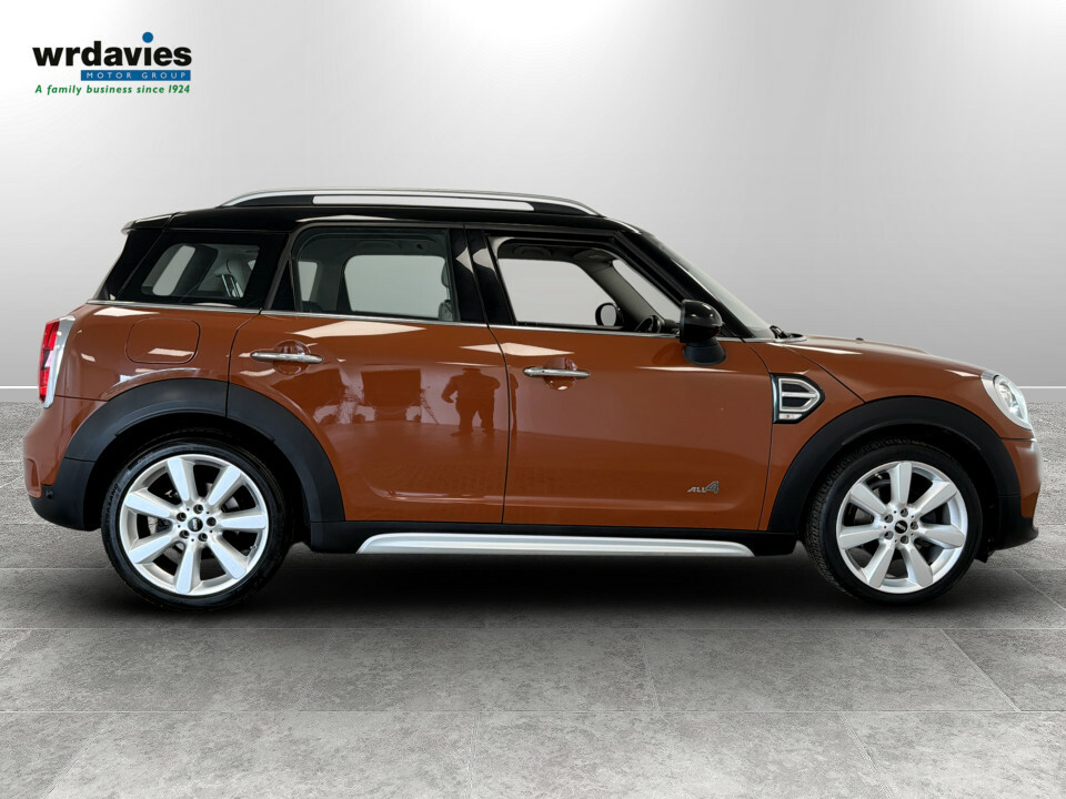 Mini Countryman 1.5 Cooper All4 White #9