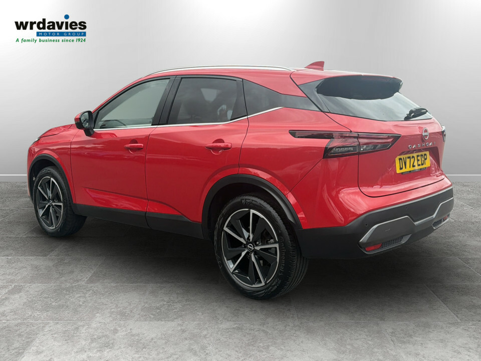 Nissan Qashqai 1.3 Dig-t Mh Tekna DV72EDP Red #5