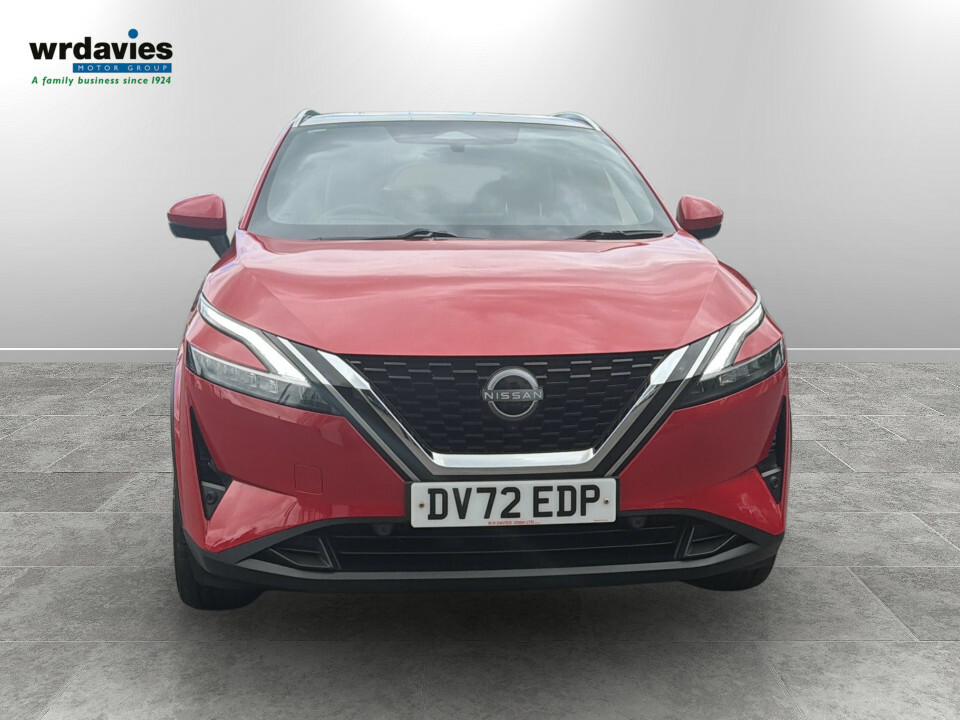 Nissan Qashqai 1.3 Dig-t Mh Tekna DV72EDP Red #2