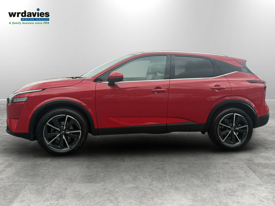 Nissan Qashqai 1.3 Dig-t Mh Tekna DV72EDP Red #4