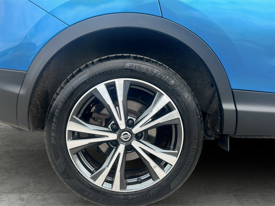 Nissan Qashqai Acenta Premium Dci Black #15