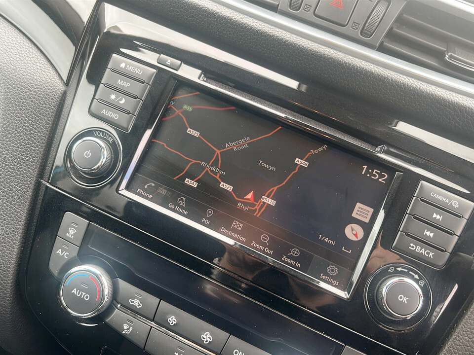 Nissan Qashqai Acenta Premium Dci Black #30