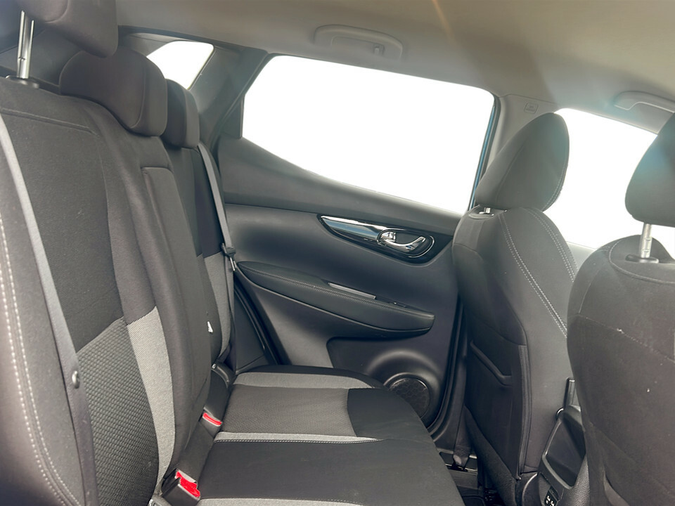Nissan Qashqai Acenta Premium Dci Black #25