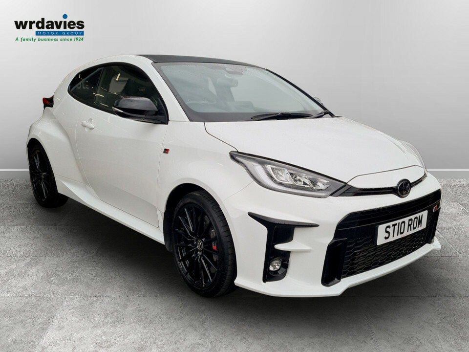 Toyota Yaris 1.6 Awd White