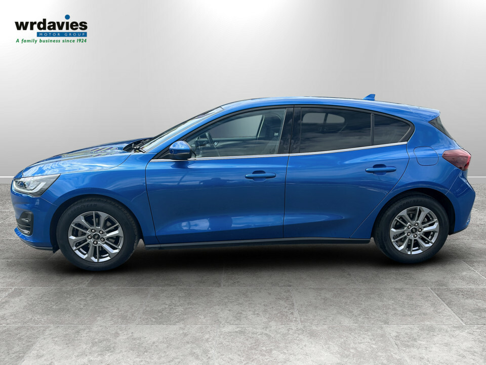 Ford Focus 1.0T Ecoboost Titanium - 1 Owner Winter Pack CX23GKN Blue #4