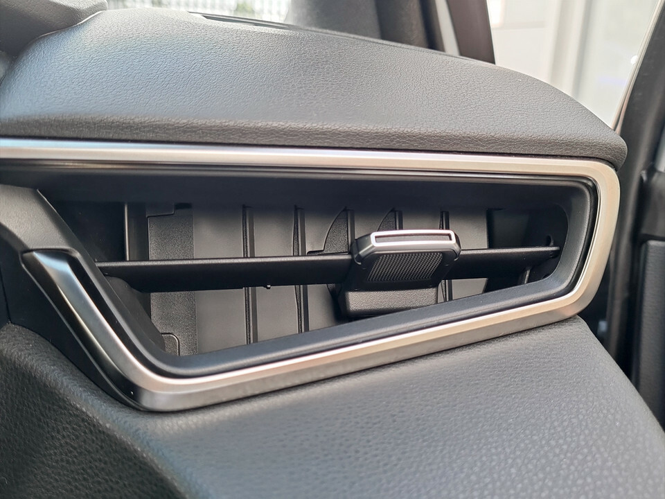 Toyota Corolla Excel #31