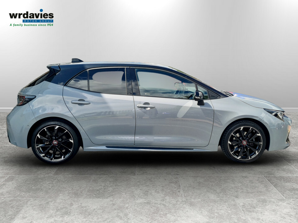 Toyota Corolla Excel #9