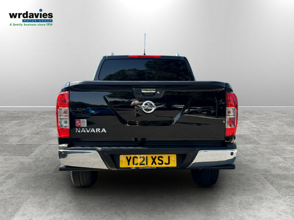 Nissan Navara Double Cab Pick Up Tekna 2.3Dci 190 Tt 4Wd YC21XSJ Black #6