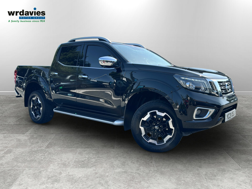 Nissan Navara Double Cab Pick Up Tekna 2.3Dci 190 Tt 4Wd Black