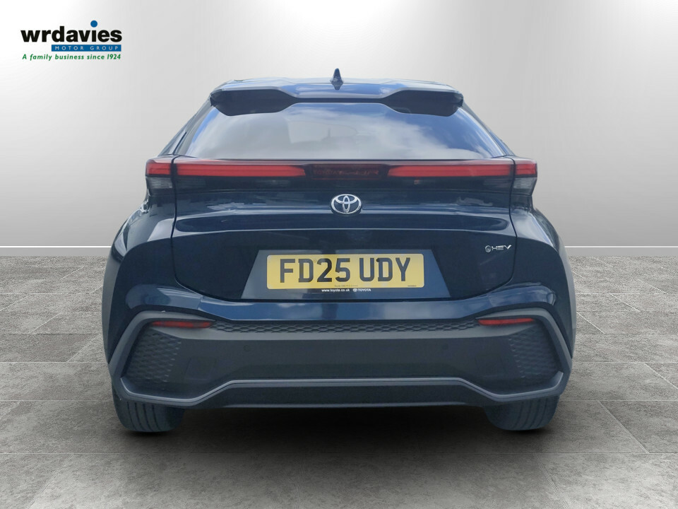 Toyota C-Hr 1.8 Hybrid Design Cvt FD25UDY #6