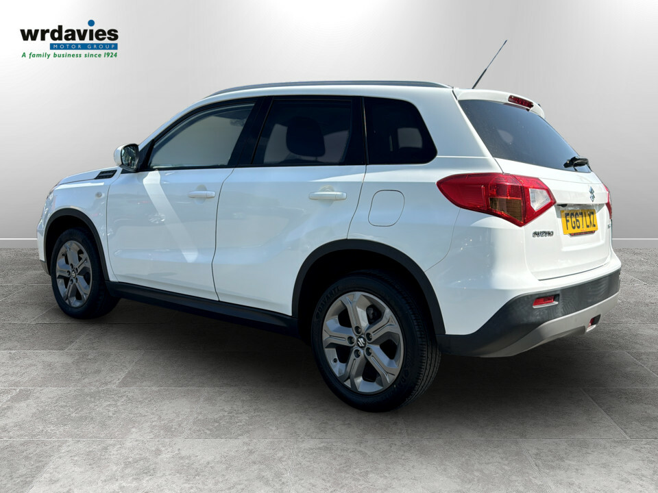 Suzuki Vitara 1.6 Sz-t White #5