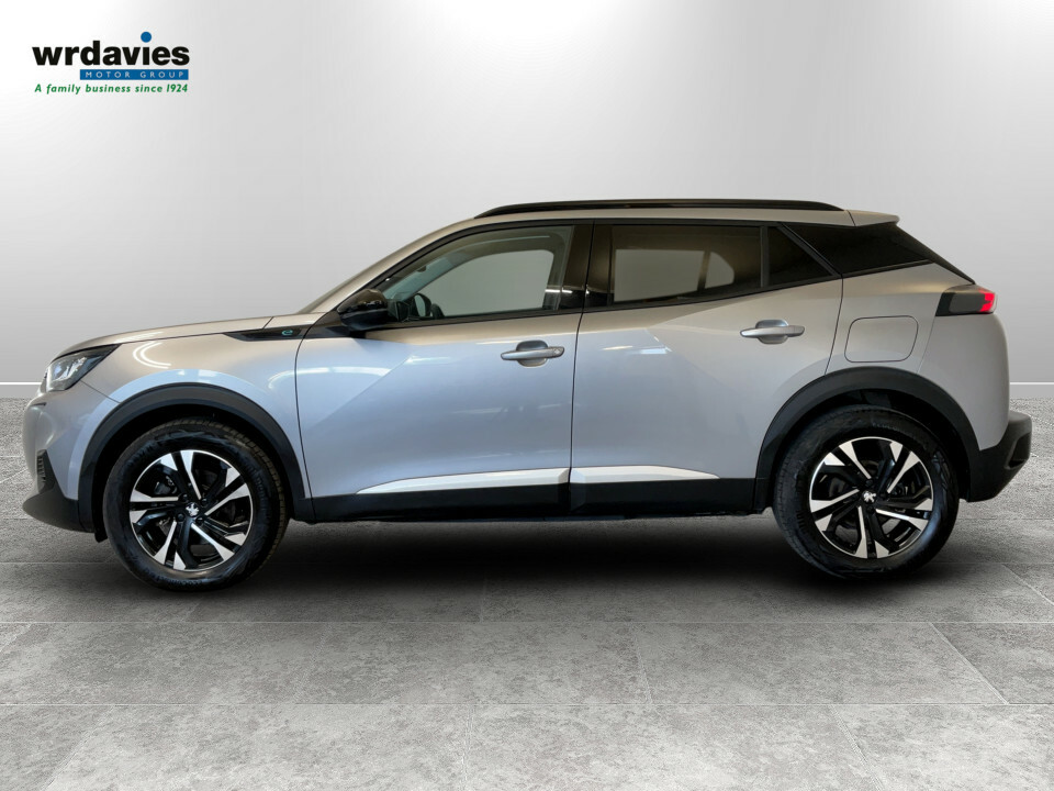 Peugeot e-2008 100Kw Allure Premium 50Kwh Grey #3
