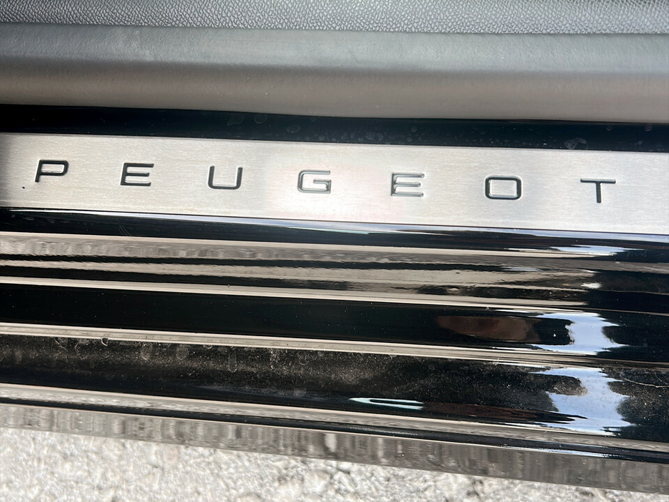 Peugeot 308 1.2 Puretech Active Premium Hatchback E Grey #18