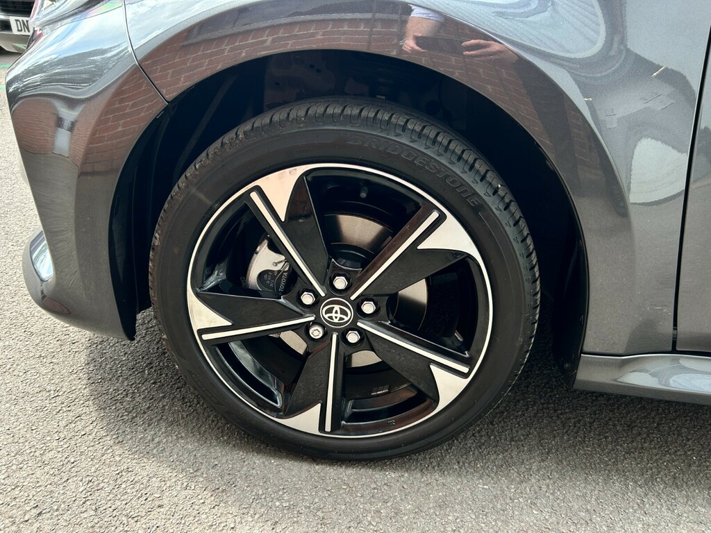 Toyota Yaris Excel #14