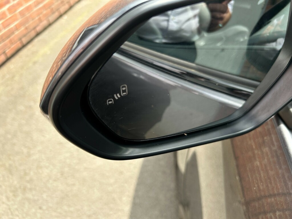Toyota Yaris Excel #27