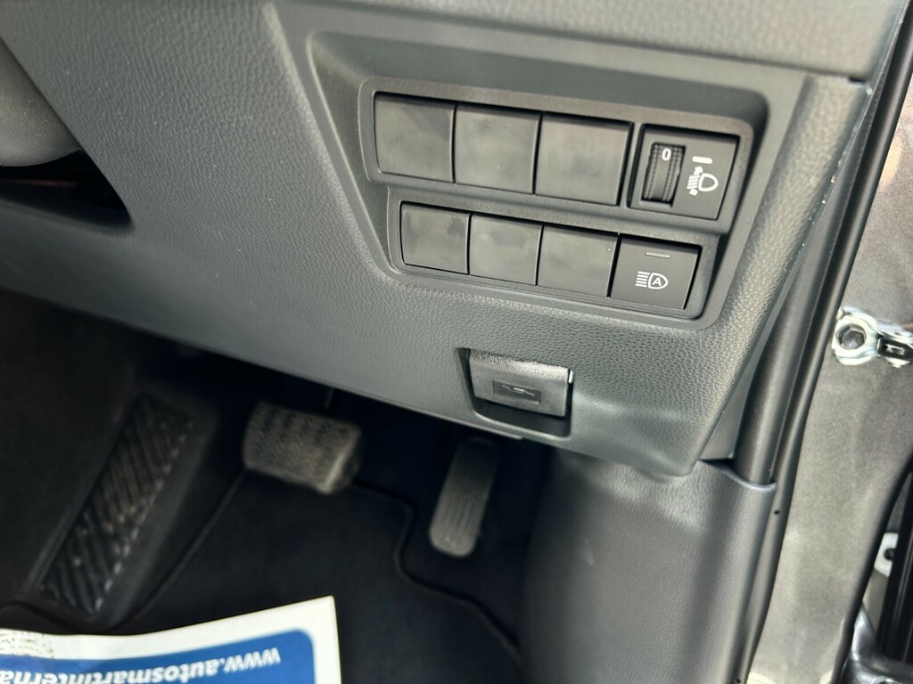 Toyota Yaris Excel #29