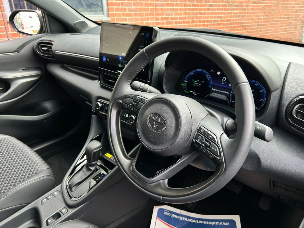 Toyota Yaris Excel #19