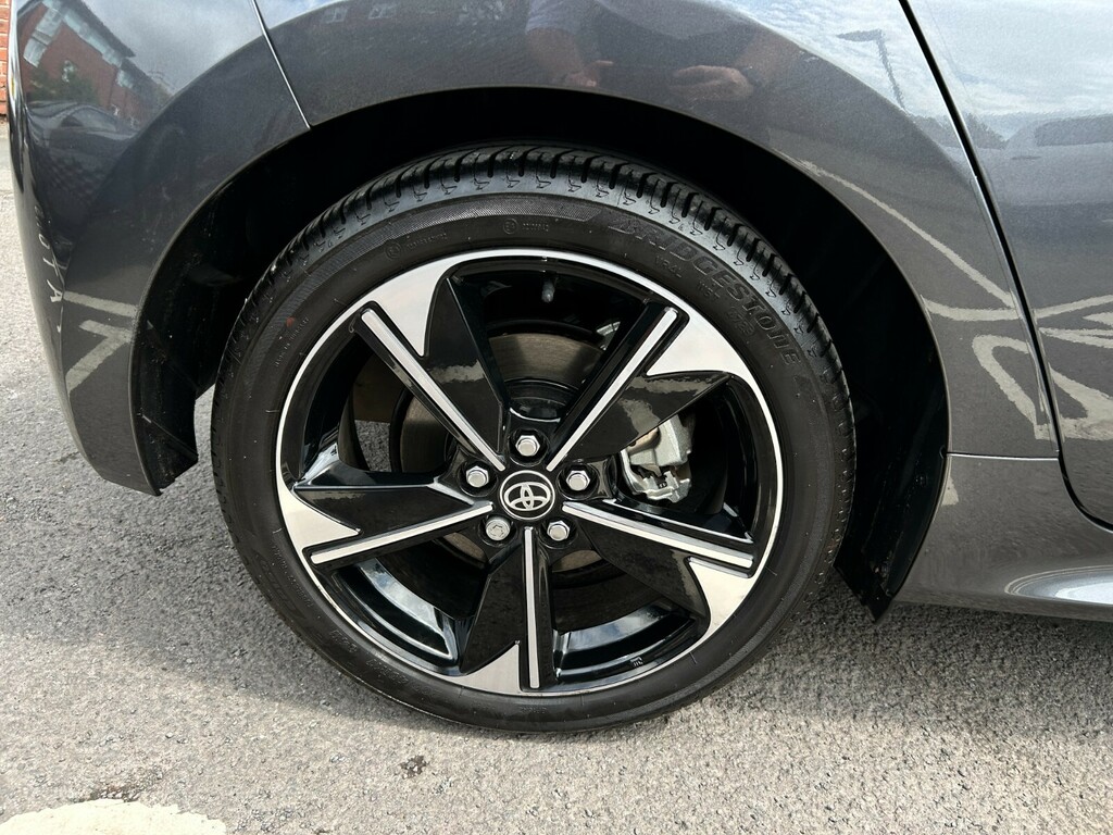 Toyota Yaris Excel #12