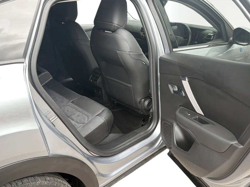 Citroen e-C4 50Kwh Shine Plus 7.4Kw Charger  #32