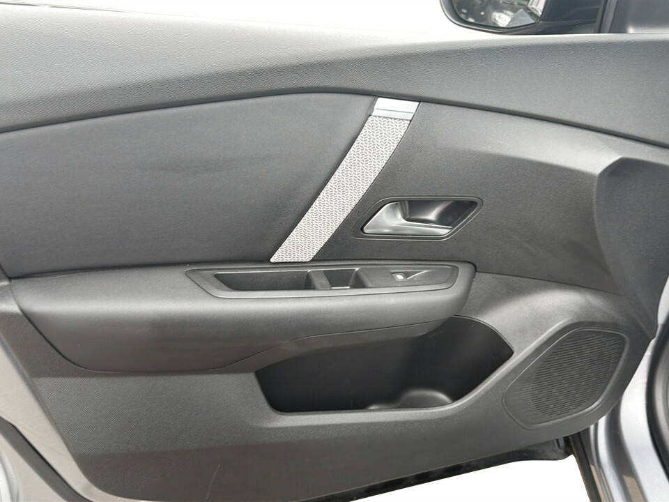 Citroen e-C4 50Kwh Shine Plus 7.4Kw Charger  #19