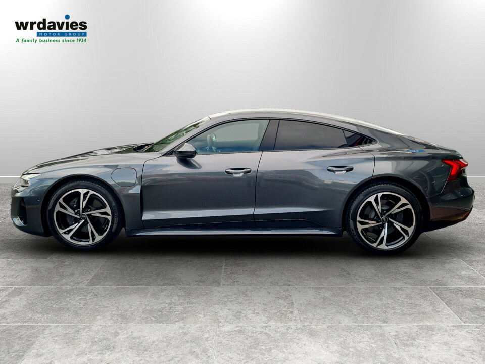 Audi E Tron GT 390Kw Quattro 93Kwh Grey #4