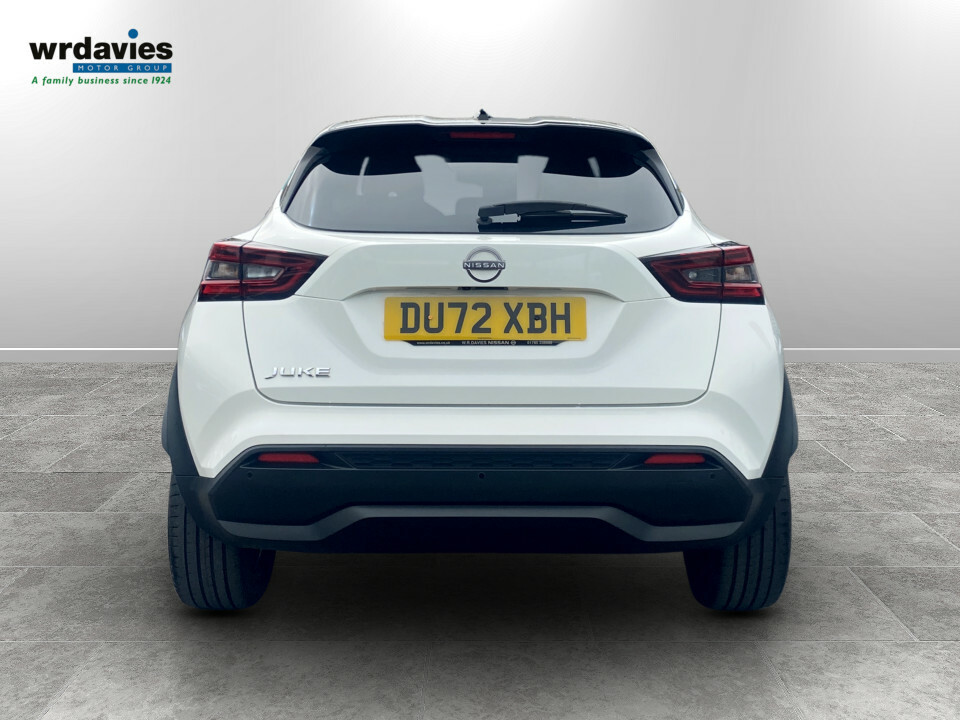 Nissan Juke 1.0 Dig-t 114 Tekna White #6