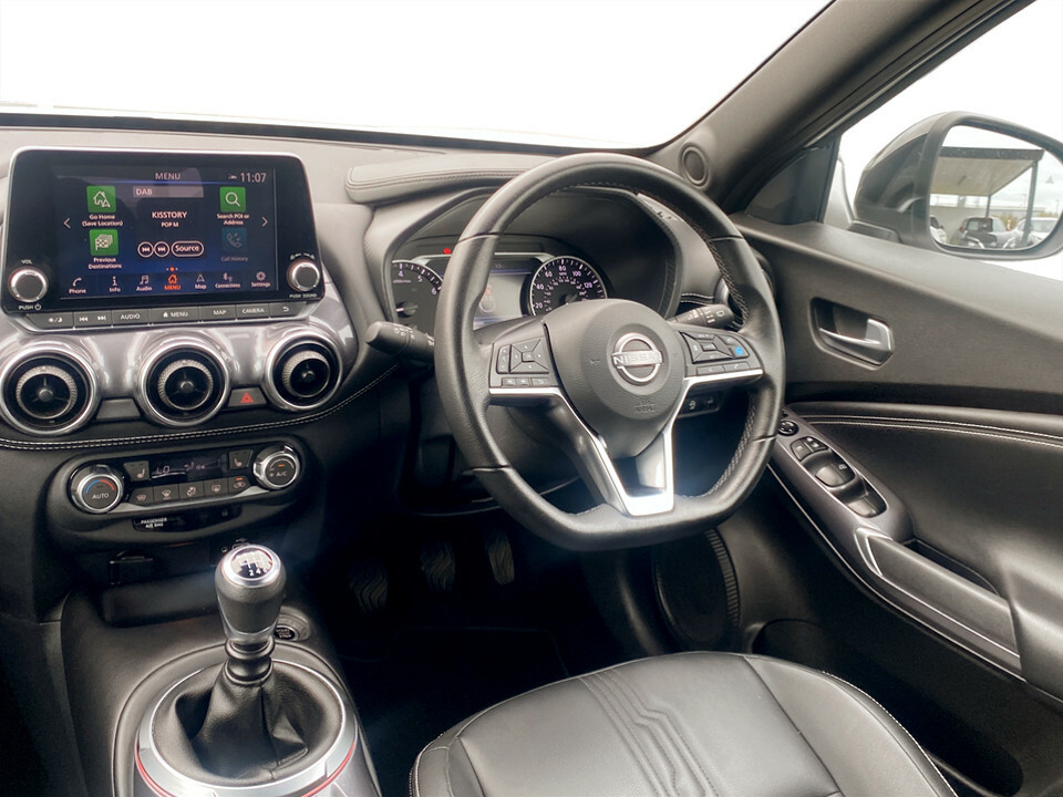 Nissan Juke Suv Red #23