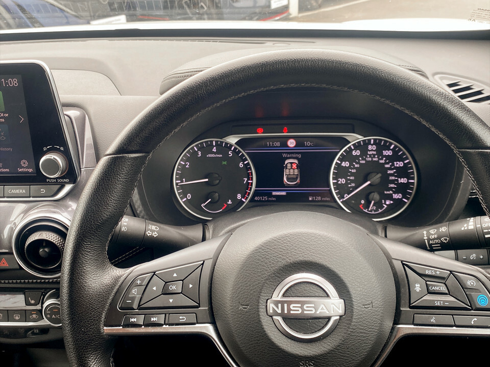 Nissan Juke Suv Red #26