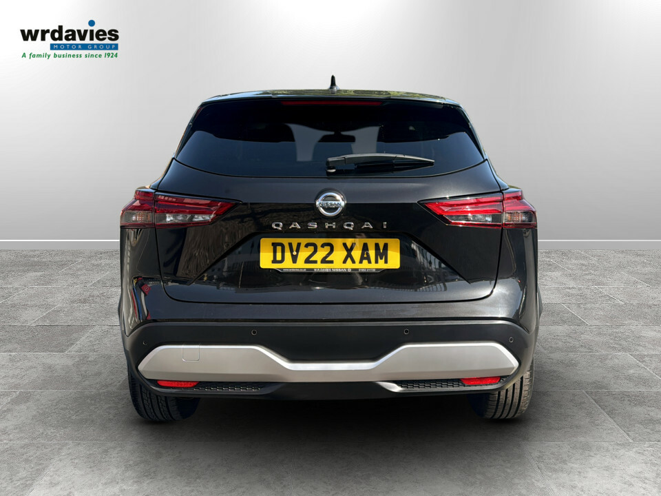 Nissan Qashqai 1.3 Dig-t Mh N-connecta DV22XAM Black #6