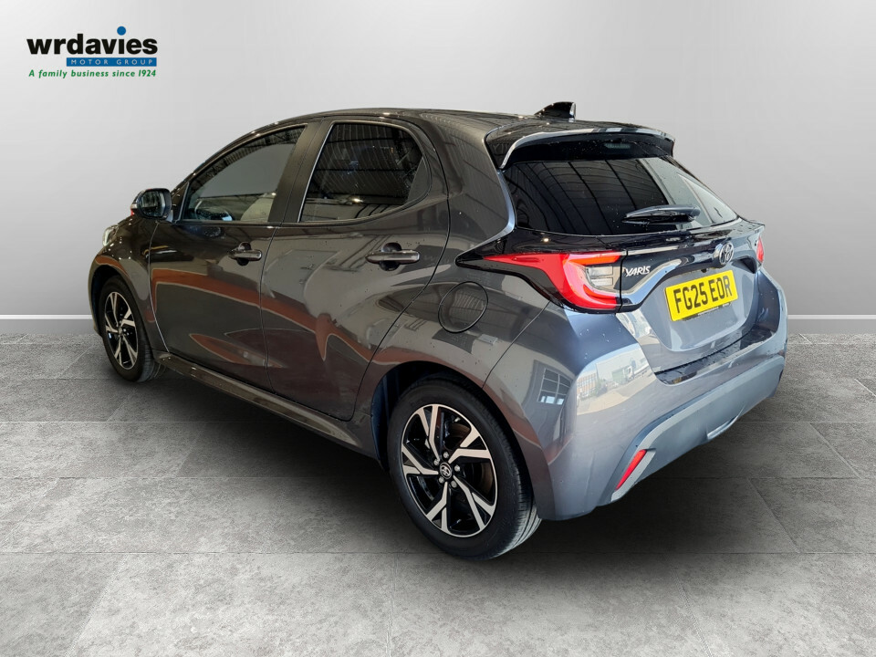 Toyota Yaris 1.5 Hybrid Design Cvt Grey #5