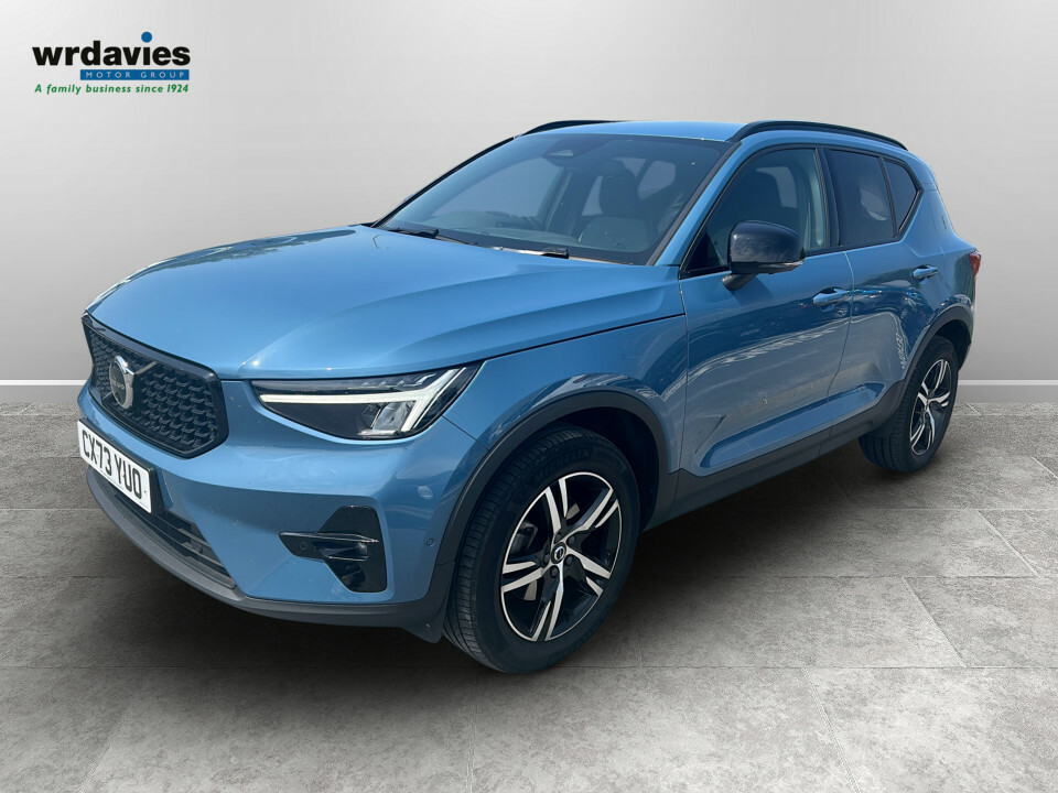 Volvo XC40 2.0 B3p Plus Dark Blue #3