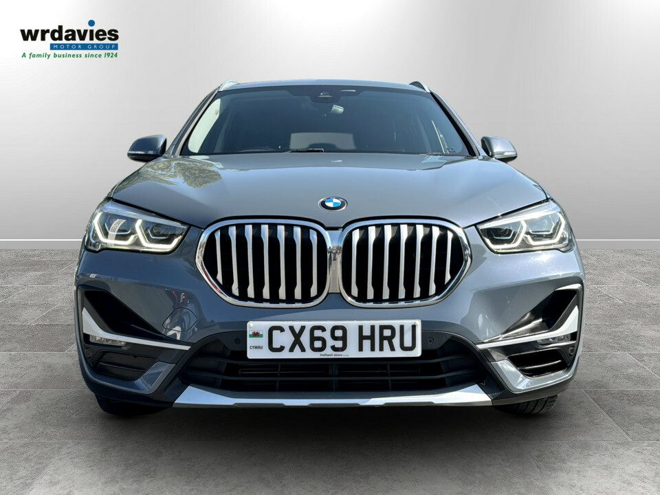 BMW X1 Sdrive 18I Xline CX69HRU Grey #2