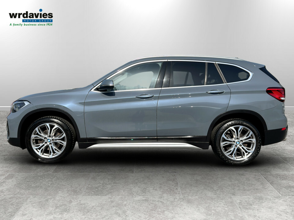 BMW X1 Sdrive 18I Xline CX69HRU Grey #4