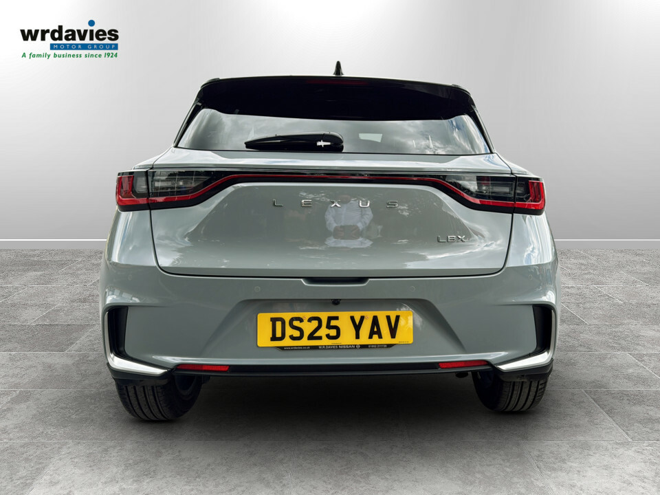 Lexus LBX 1.5 Takumi E-cvt DS25YAV Grey #6