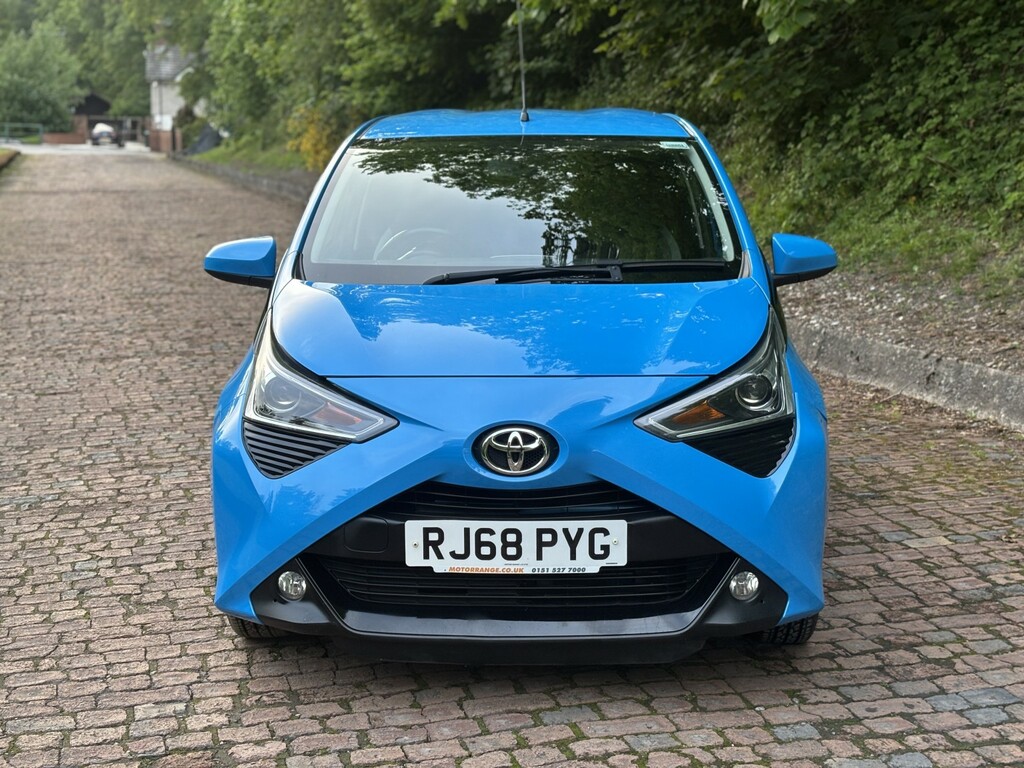 Toyota Aygo 1.0 Vvt-i X-plore RJ68PYG Blue #2