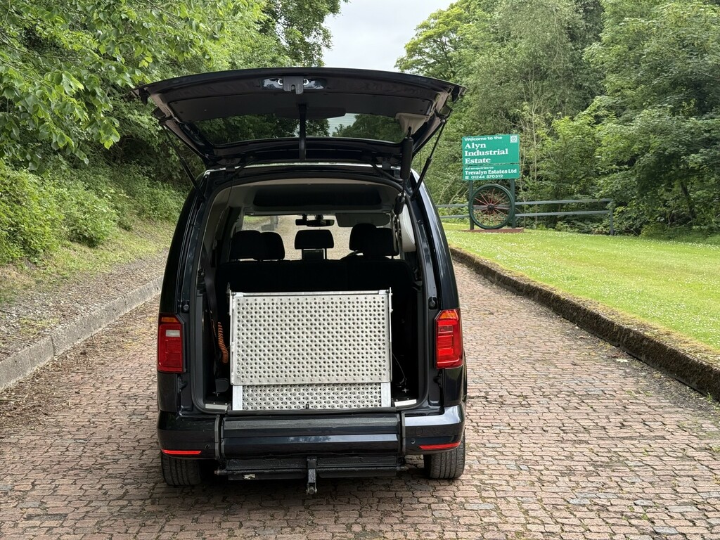 Volkswagen Caddy Maxi Life 2L Null Blue #19