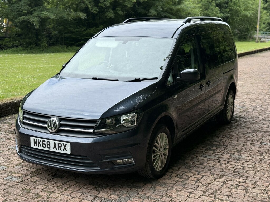 Volkswagen Caddy Maxi Life 2.0 Tdi Bluemotion Tech Blue #4