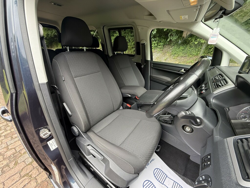Volkswagen Caddy Maxi Life 2L Null Blue #29