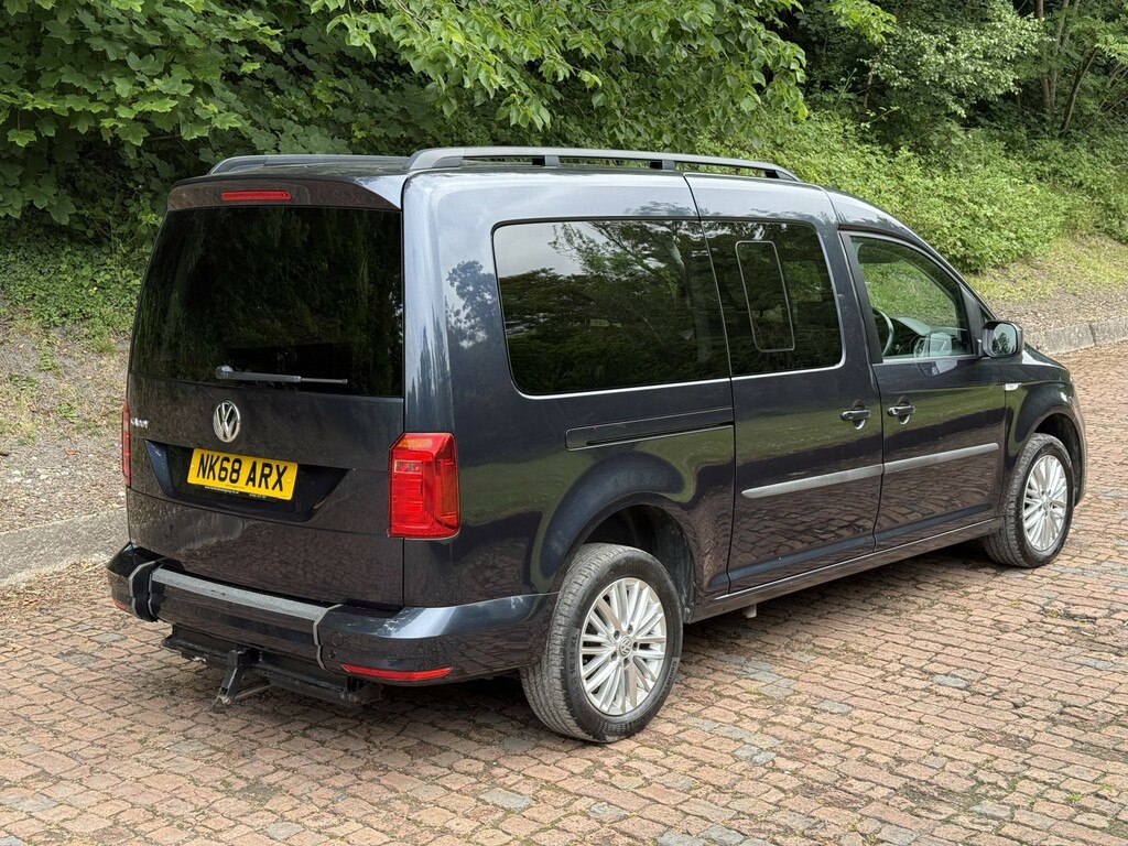 Volkswagen Caddy Maxi Life 2.0 Tdi Bluemotion Tech Blue #5