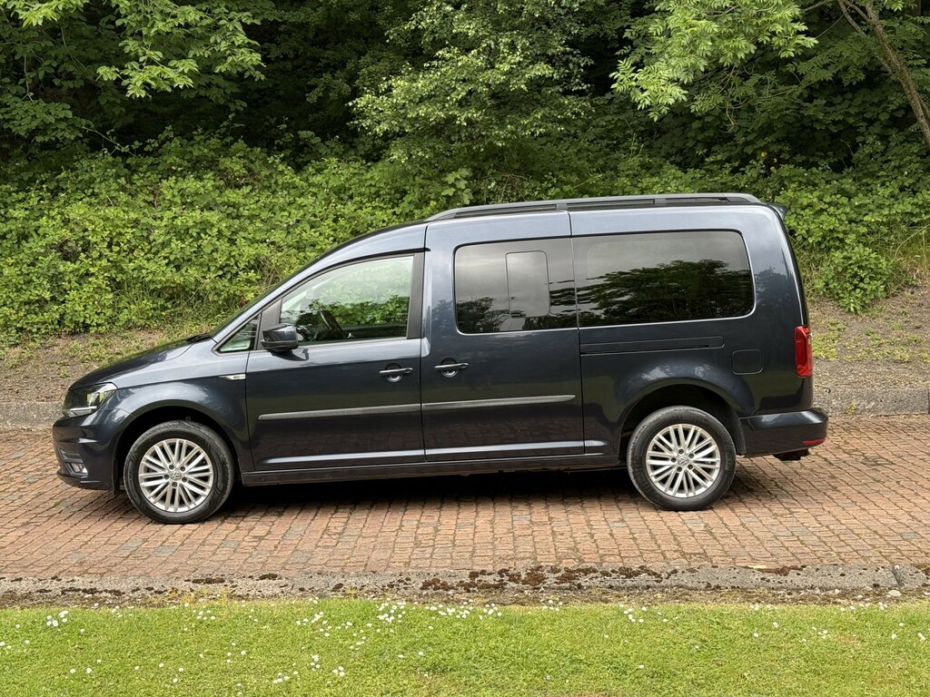Volkswagen Caddy Maxi Life 2L Null Blue #15