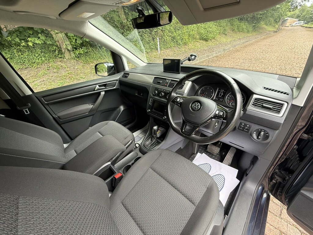 Volkswagen Caddy Maxi Life 2L Null Blue #30