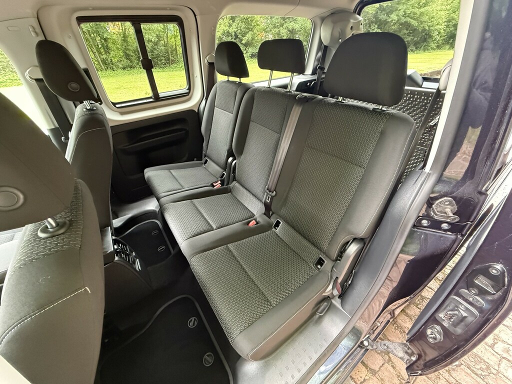 Volkswagen Caddy Maxi Life 2L Null Blue #27