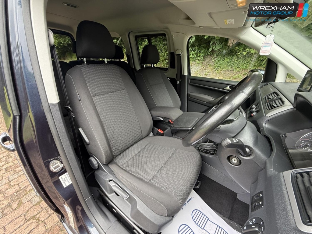 Volkswagen Caddy Maxi Life Combi Van 2.0 Tdi Bluemotion Tech Euro 6 Ss Grey #29